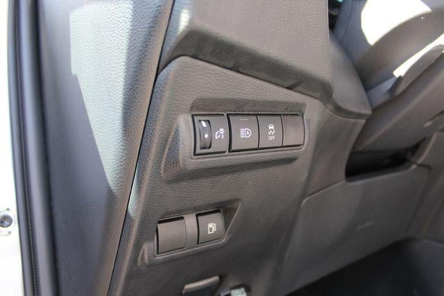 2025 Toyota Corolla Cross Hybrid Hybrid SE
