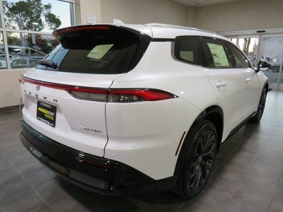 2025 Toyota Toyota Crown Signia Limited