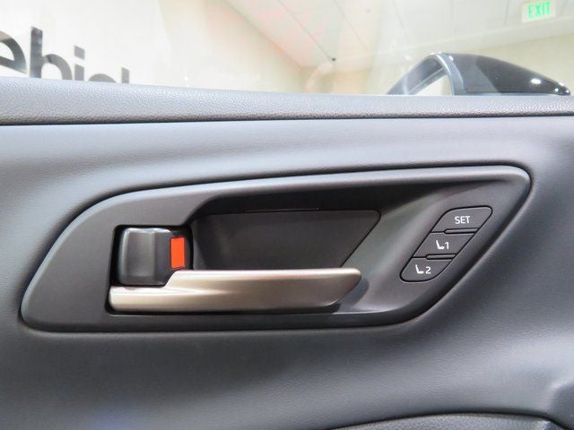 2025 Toyota Toyota Crown Signia Limited