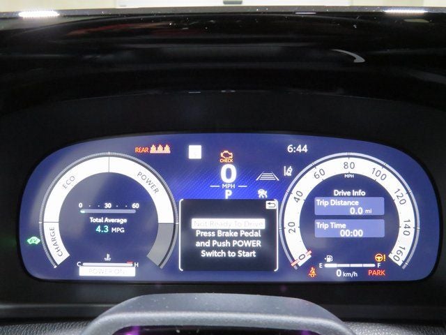 2025 Toyota Toyota Crown Signia Limited