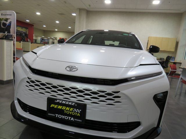 2025 Toyota Toyota Crown Signia Limited