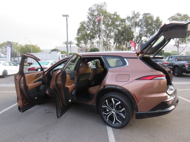 2026 Toyota Crown Signia XLE