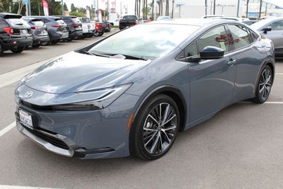 2023 Toyota Prius XLE