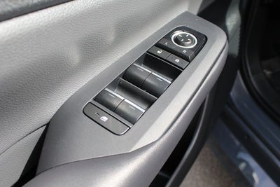2023 Toyota Prius XLE