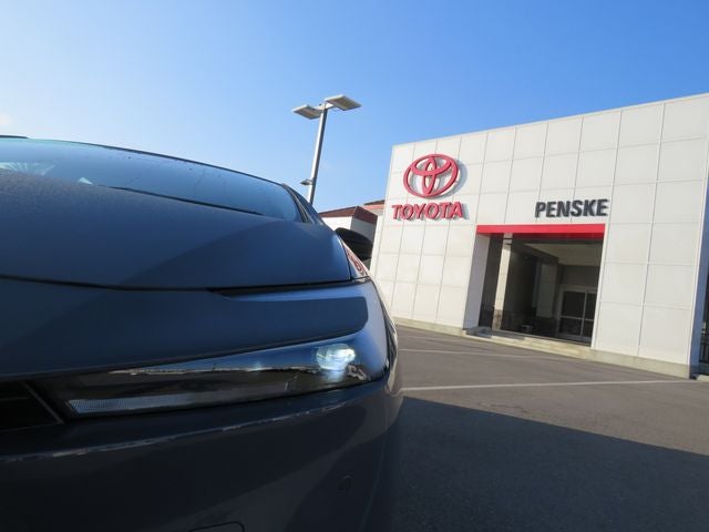 2026 Toyota Prius Plug-in Hybrid SE