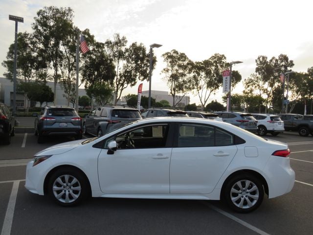 2024 Toyota COROLLA LE