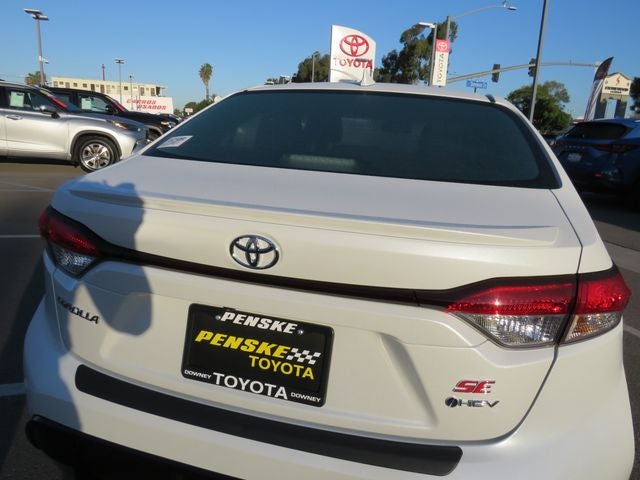 2026 Toyota COROLLA HYBRID SE