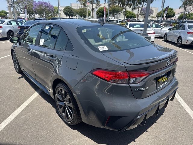2026 Toyota COROLLA HYBRID SE