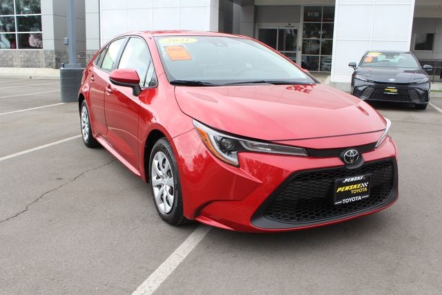 Used 2021 Toyota Corolla LE with VIN JTDEPMAE3MJ158464 for sale in Downey, CA
