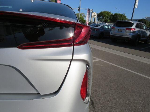 2021 Toyota PRIUS PRIME LE
