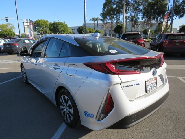 2021 Toyota PRIUS PRIME LE