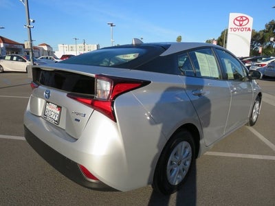 2022 Toyota PRIUS L Eco