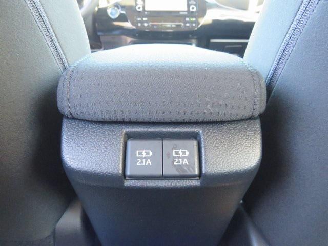 2022 Toyota PRIUS L Eco