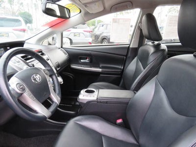 2015 Toyota PRIUS v Five