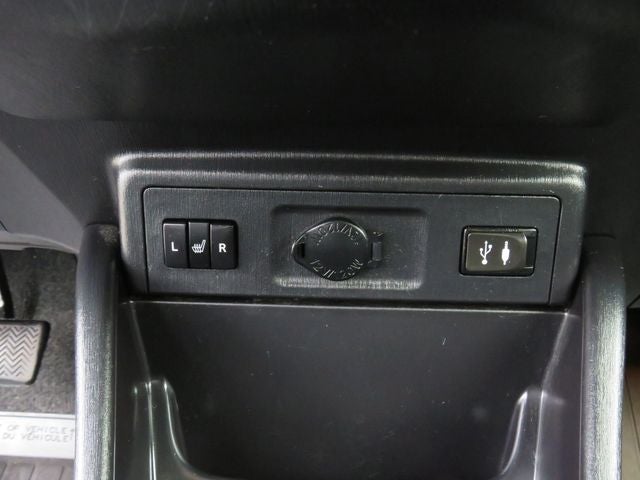 2015 Toyota PRIUS v Five