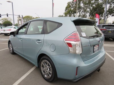 2015 Toyota PRIUS v Five
