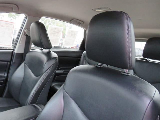 2015 Toyota PRIUS v Five