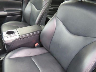 2015 Toyota PRIUS v Five