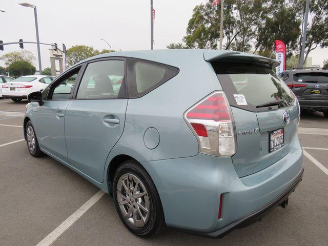 2015 Toyota PRIUS v Five