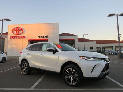 2023 Toyota Venza LE