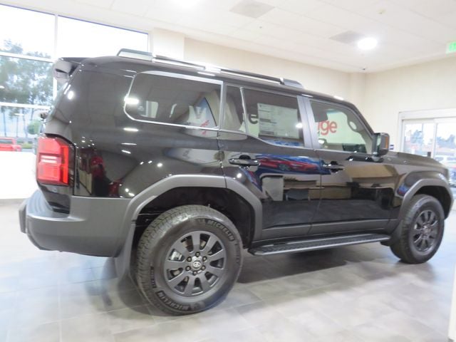 2026 Toyota Land Cruiser Base