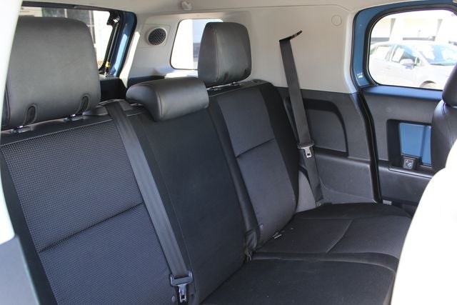 2011 Toyota FJ CRUISER Base