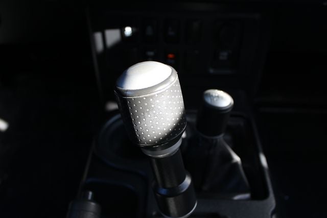 2011 Toyota FJ CRUISER Base