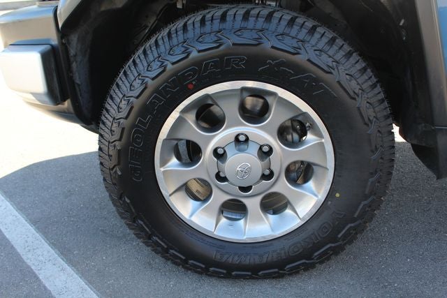2011 Toyota FJ CRUISER Base