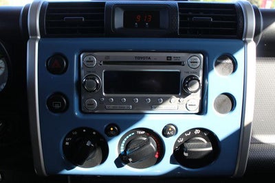 2011 Toyota FJ CRUISER Base