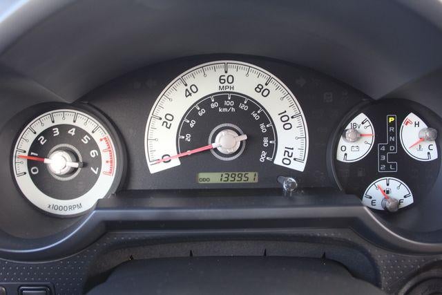 2011 Toyota FJ CRUISER Base