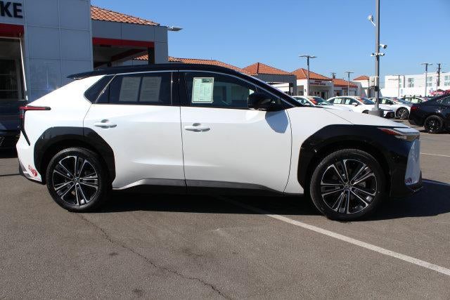 2023 Toyota bZ4X Limited