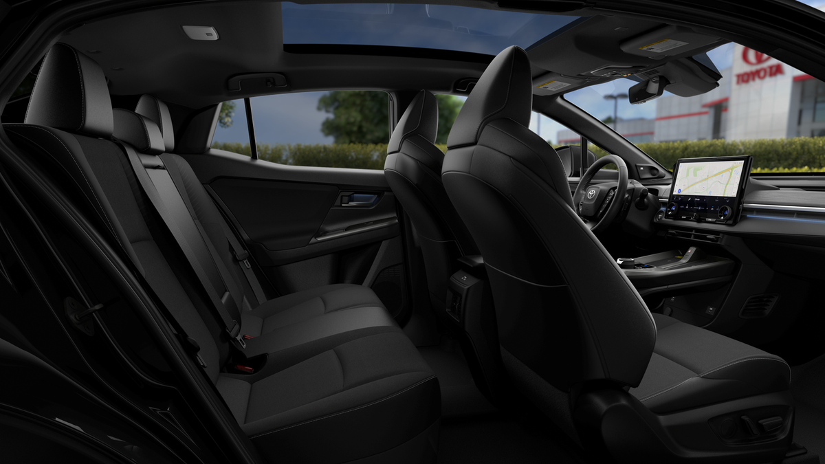 2027 Toyota C-HR XSE