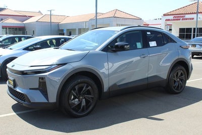 2026 Toyota C-HR SE