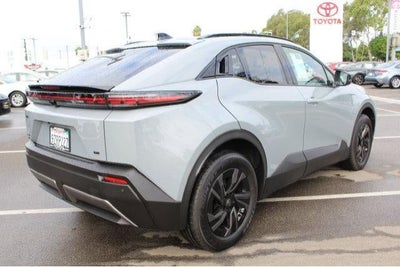 2026 Toyota C-HR SE