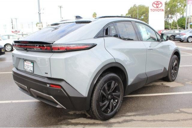 2026 Toyota C-HR SE