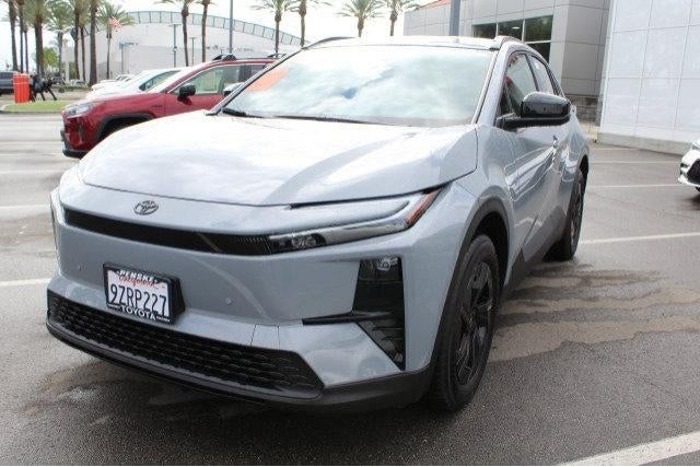 2026 Toyota C-HR SE