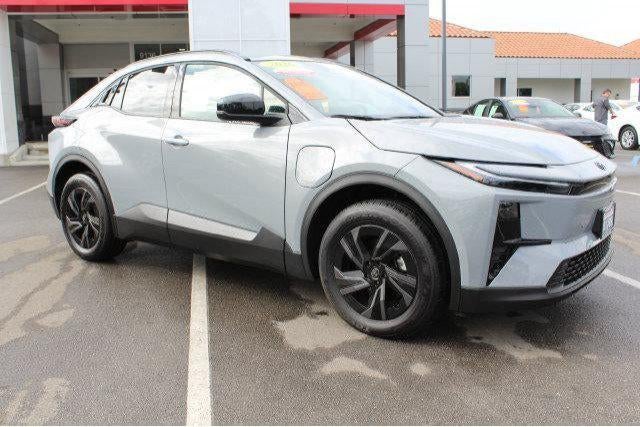 2026 Toyota C-HR SE