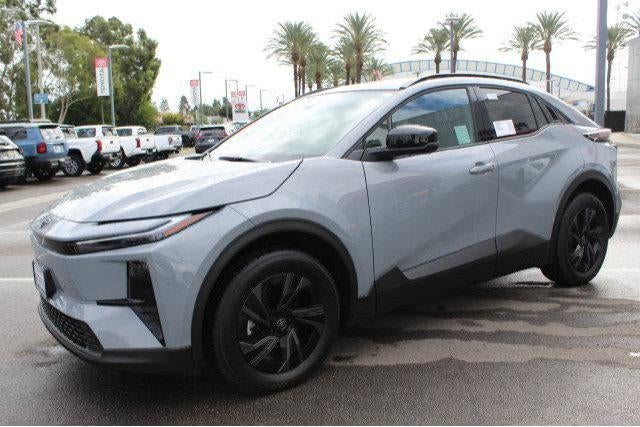 2026 Toyota C-HR SE