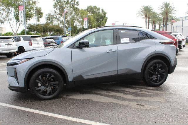 2026 Toyota C-HR SE