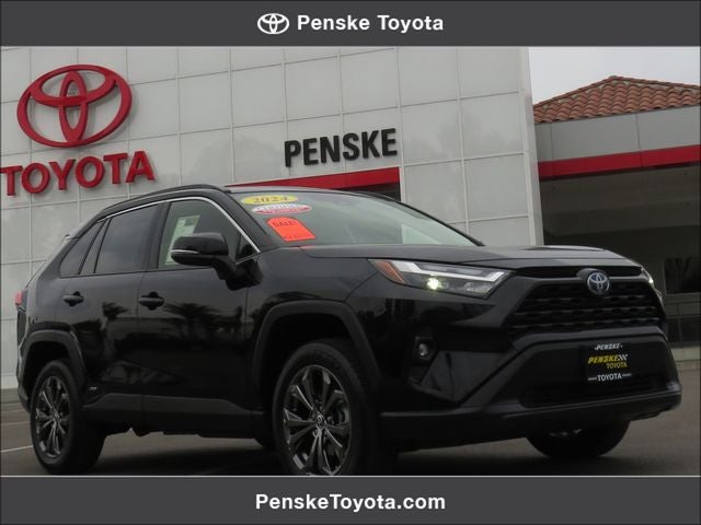 2024 Toyota RAV4 HYBRID XLE Premium