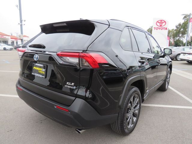 2024 Toyota RAV4 HYBRID XLE Premium