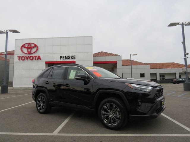 2024 Toyota RAV4 HYBRID XLE Premium