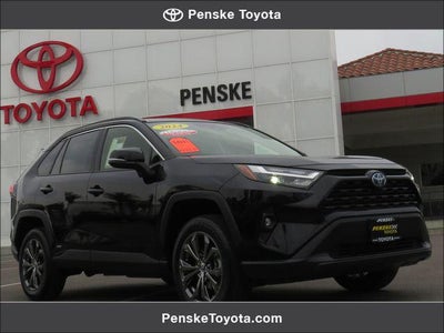 2024 Toyota RAV4 HYBRID XLE Premium