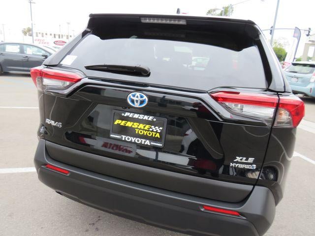 2024 Toyota RAV4 HYBRID XLE Premium
