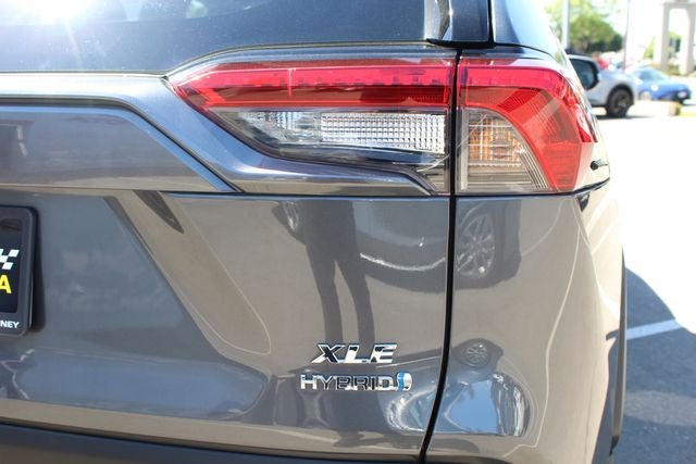 2023 Toyota RAV4 Hybrid XLE Premium