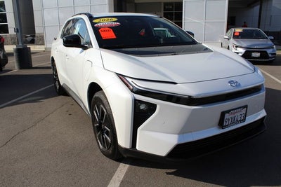 2026 Toyota bZ XLE
