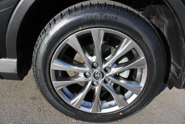 2017 Toyota RAV4 Hybrid Limited