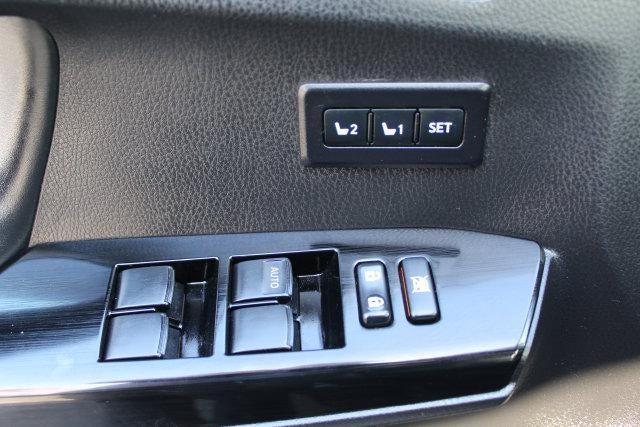 2017 Toyota RAV4 Hybrid Limited