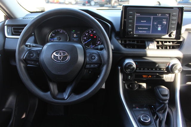 2020 Toyota RAV4 Hybrid LE