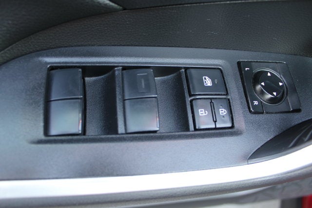 2020 Toyota RAV4 Hybrid LE